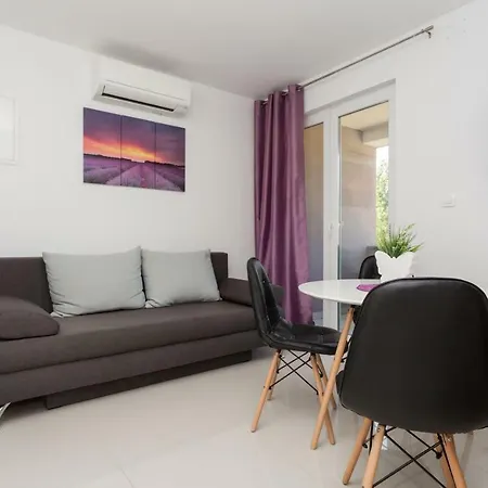 Apartament Dordic