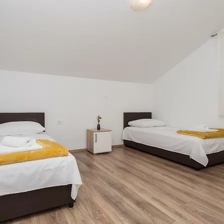 Appartement Dordic *
